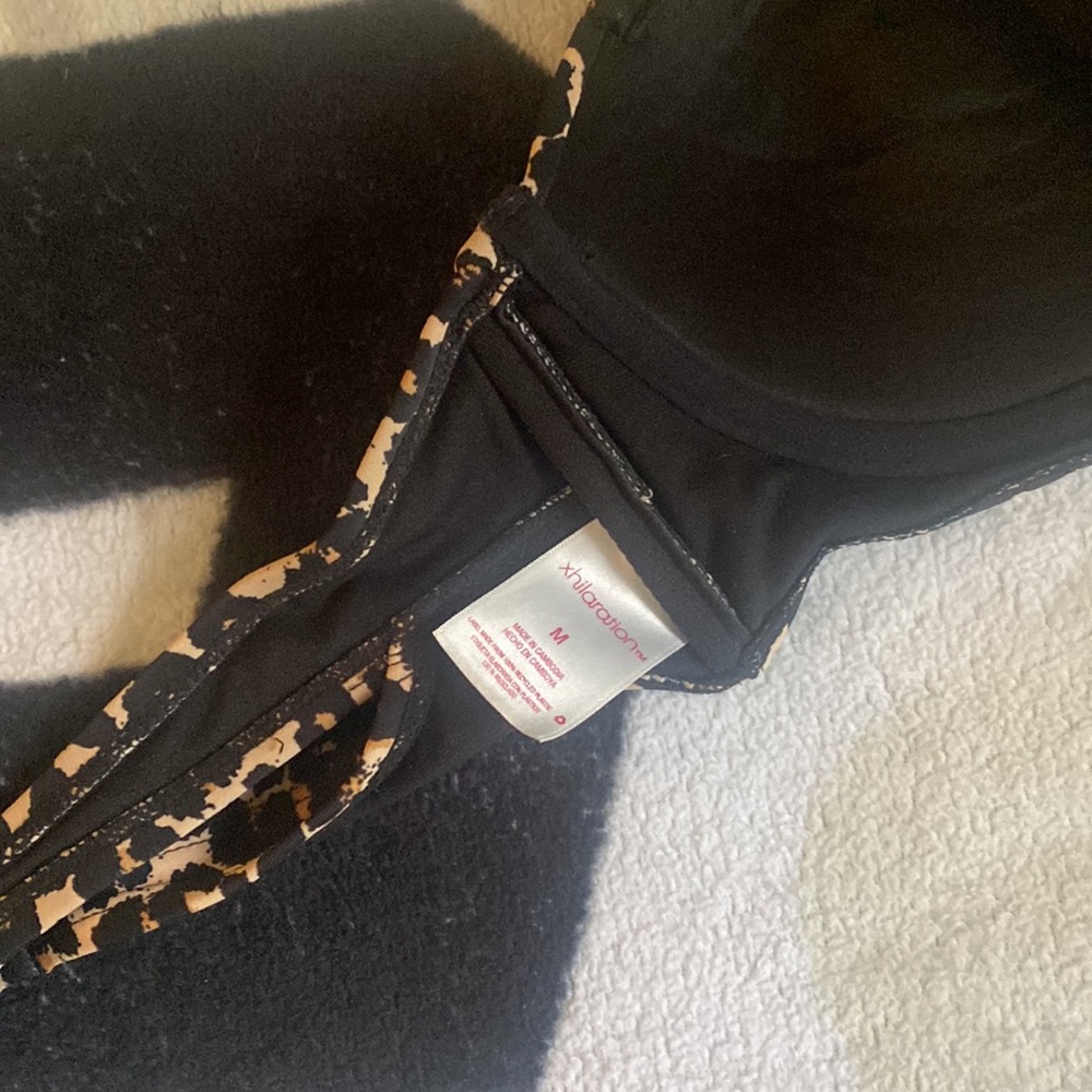 Cheetah Bathing Suit Top - Picture 3 of 3